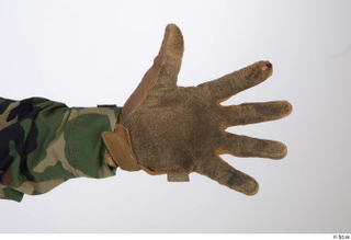  Photos Casey Schneider Army Dry Fire Suit Uniform type M 81 belt gloves hand 0003.jpg